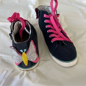 Kids High-Top suede Sneakers with Butterfly Design/ side zipper, size 8 women